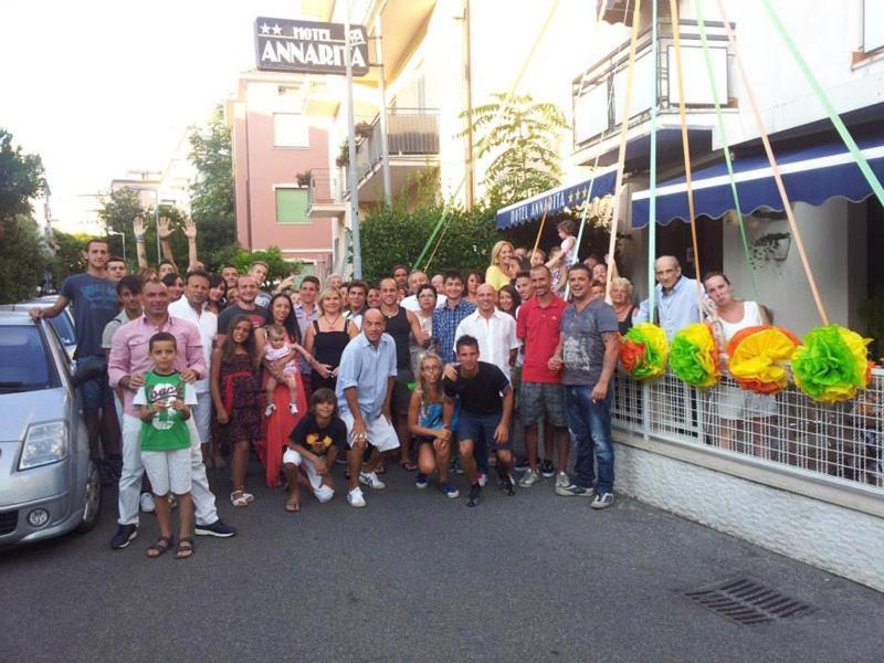 Hotel Annarita Rimini Exteriör bild